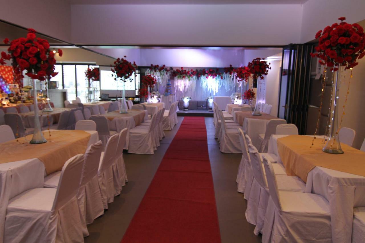 Mabolo Royal Hotel Cebu Exterior photo